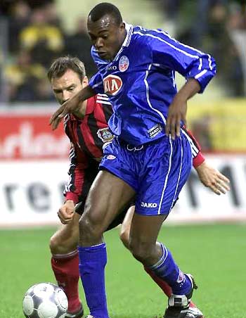 发了一系列 发了一系列